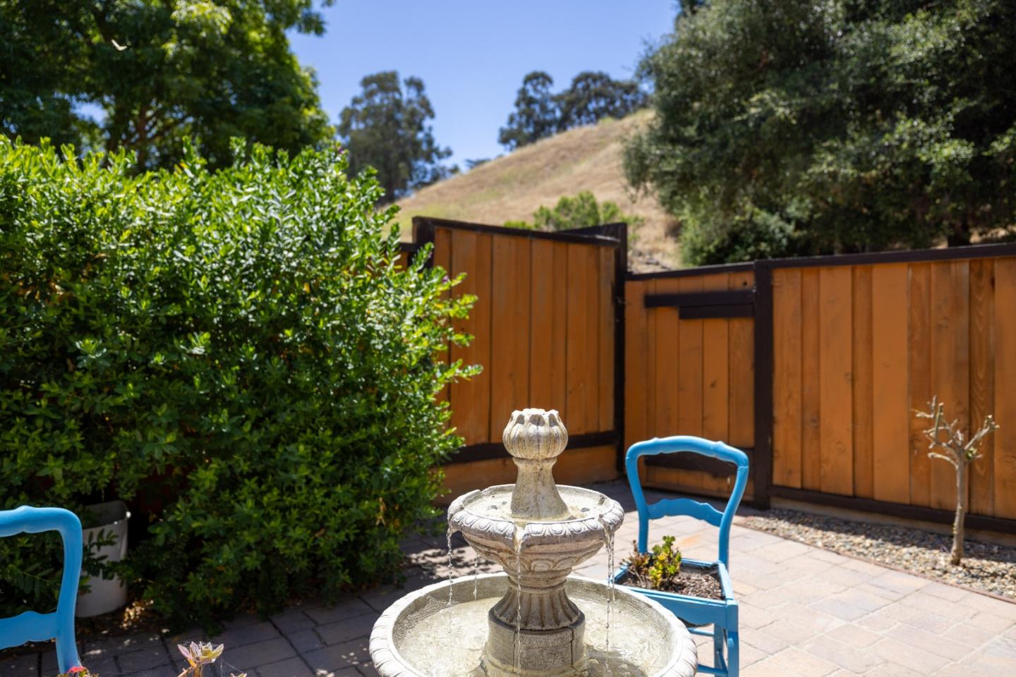 Property photo 28