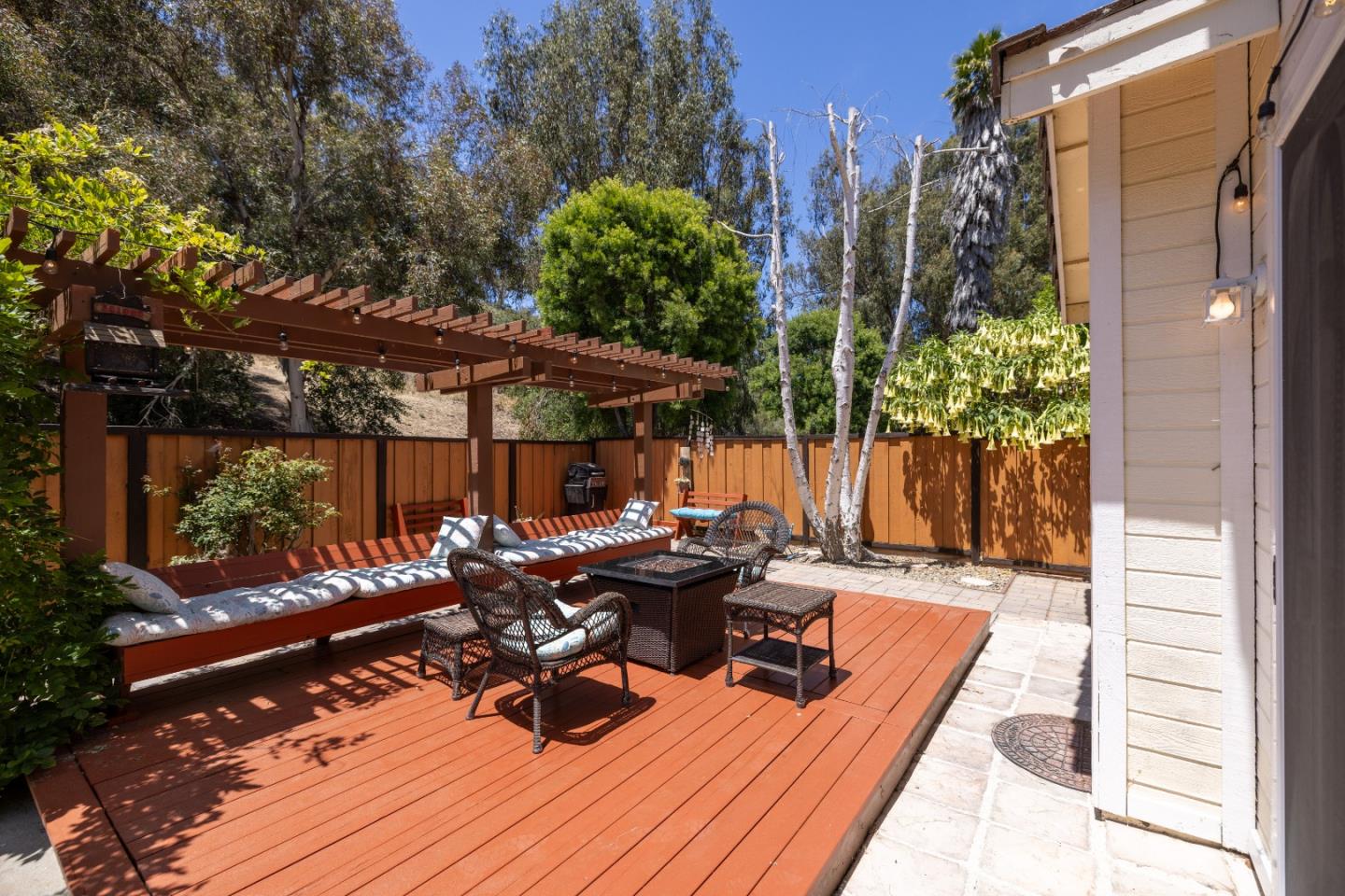 Property photo 33