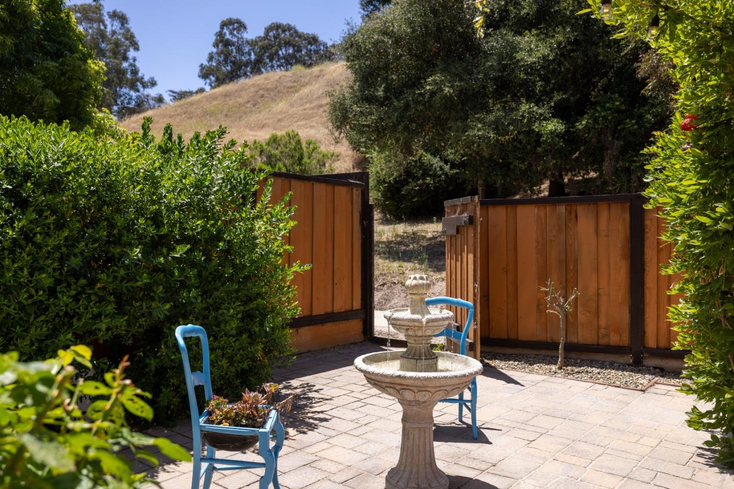 Property photo 35