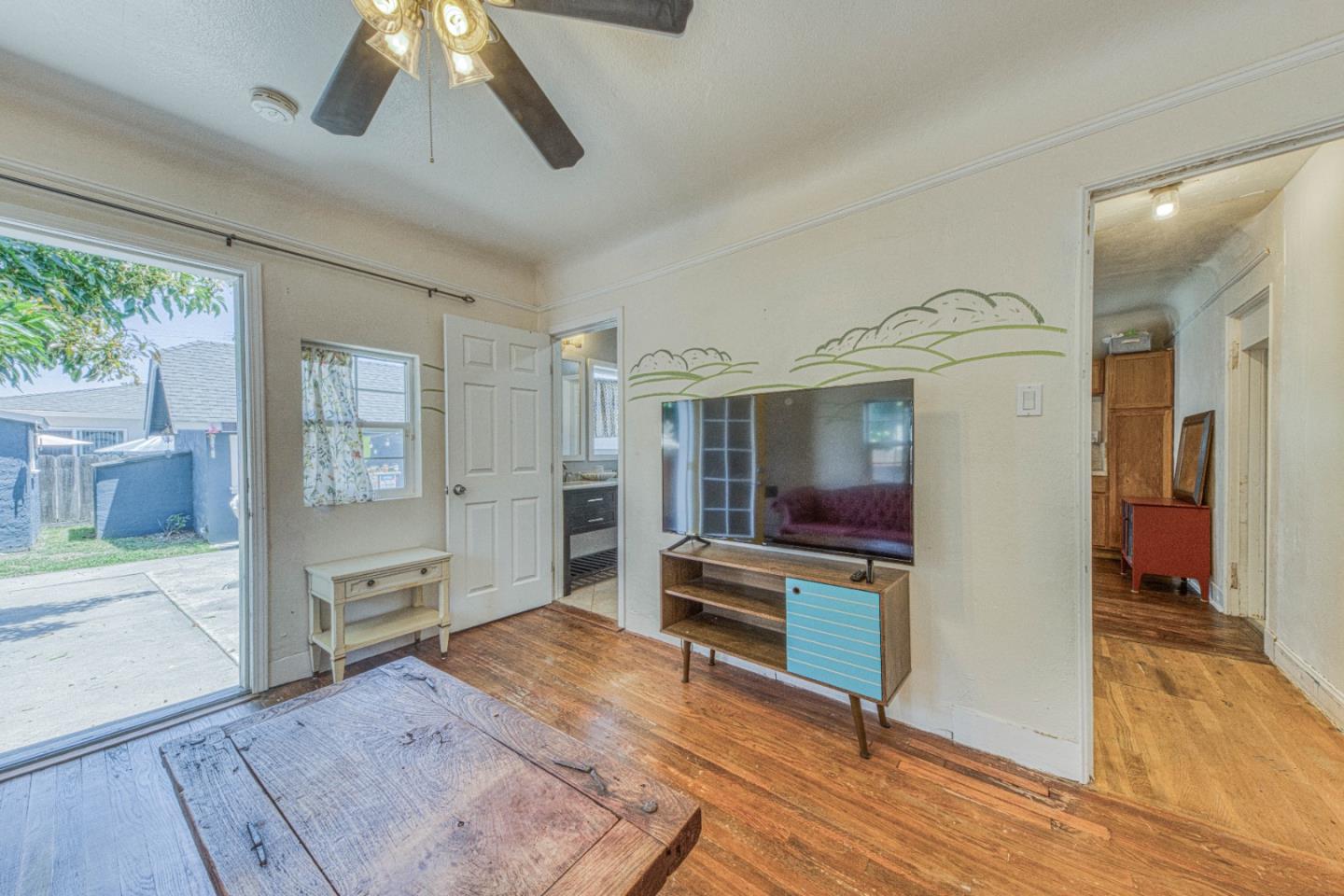 Property photo 31