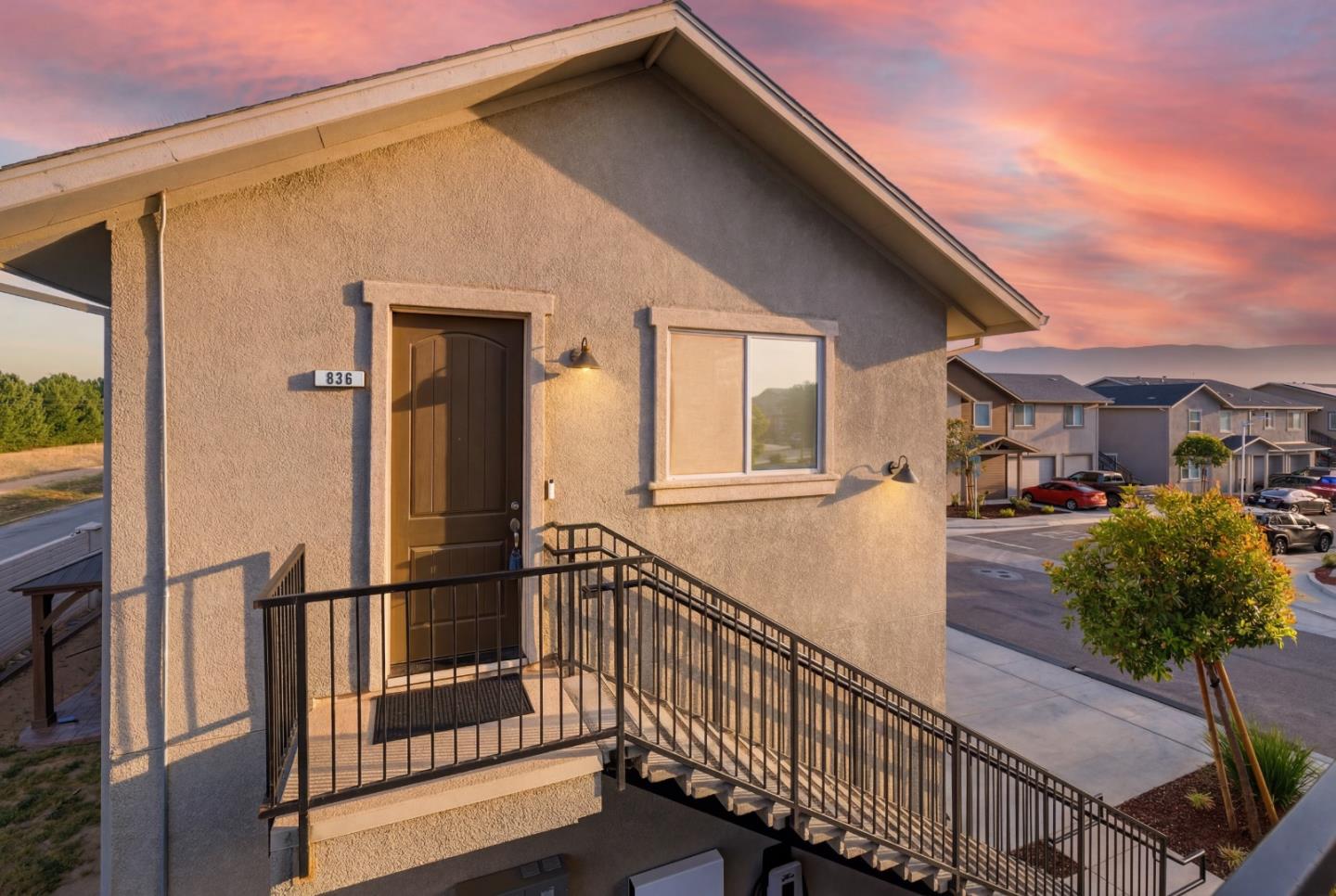 836 Vasquez Dr