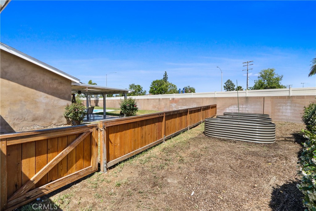 Property photo 30