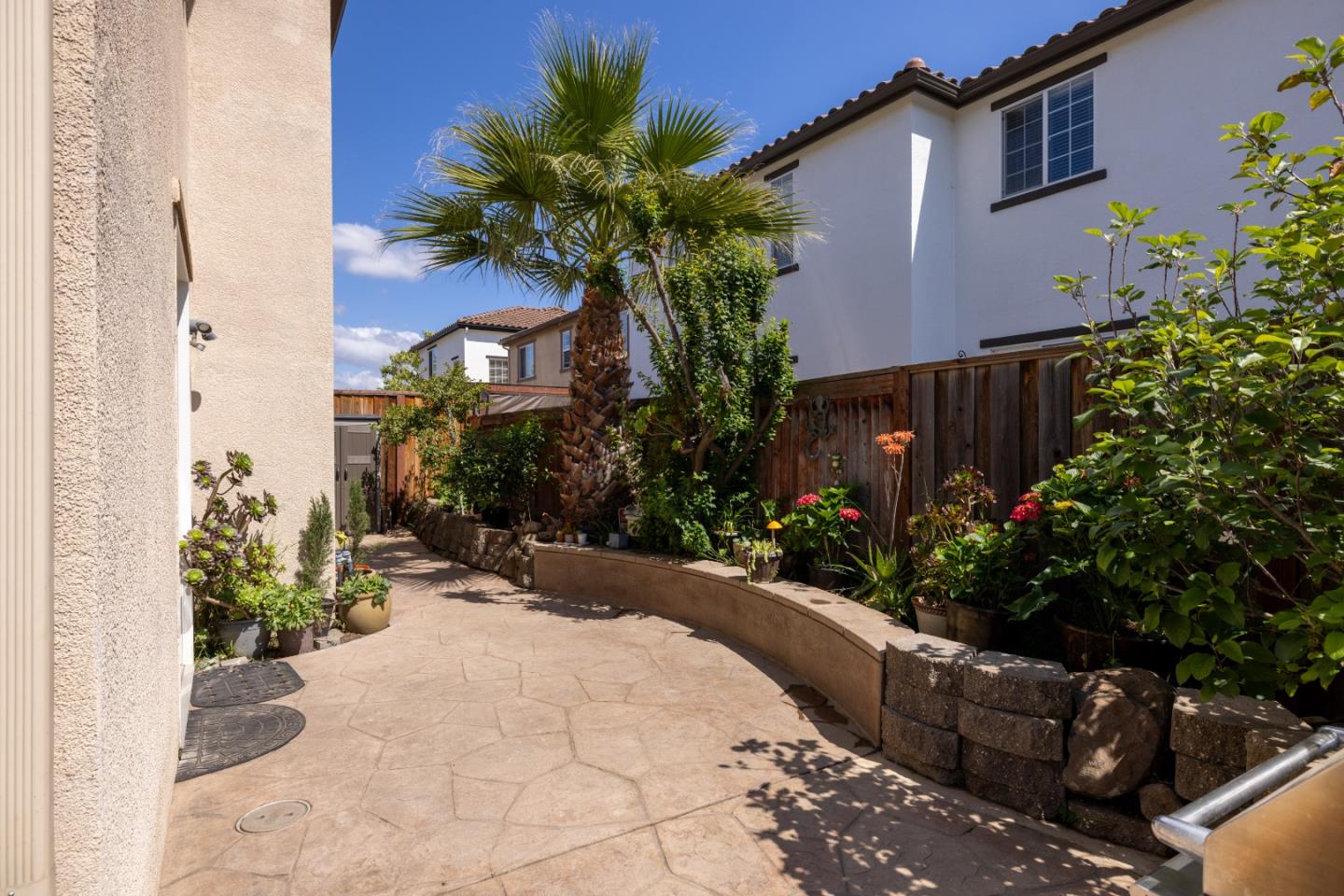 Property photo 44