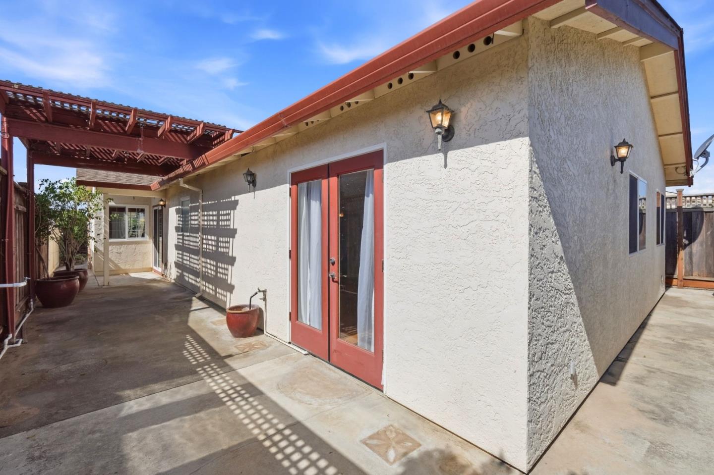 Property photo 46