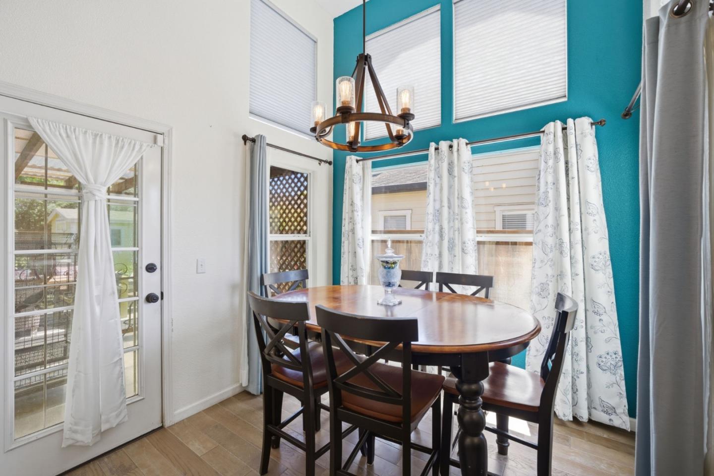 Property photo 32
