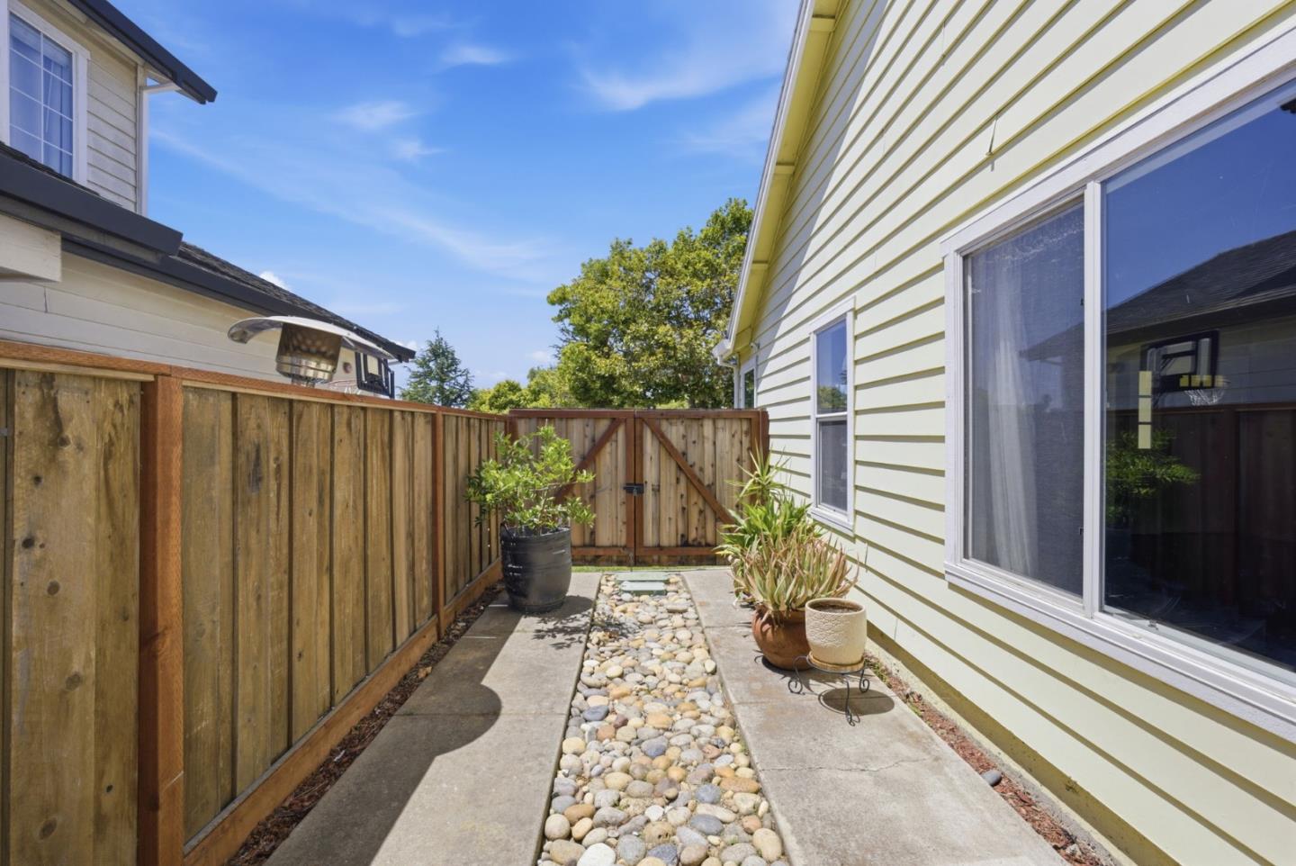 Property photo 41
