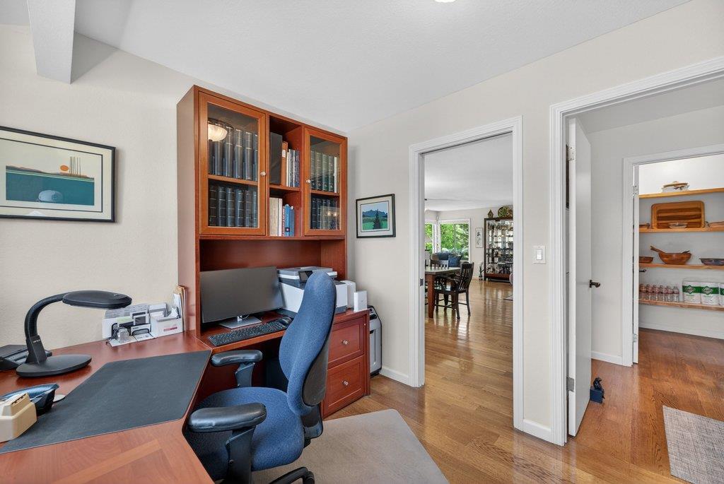 Property photo 34