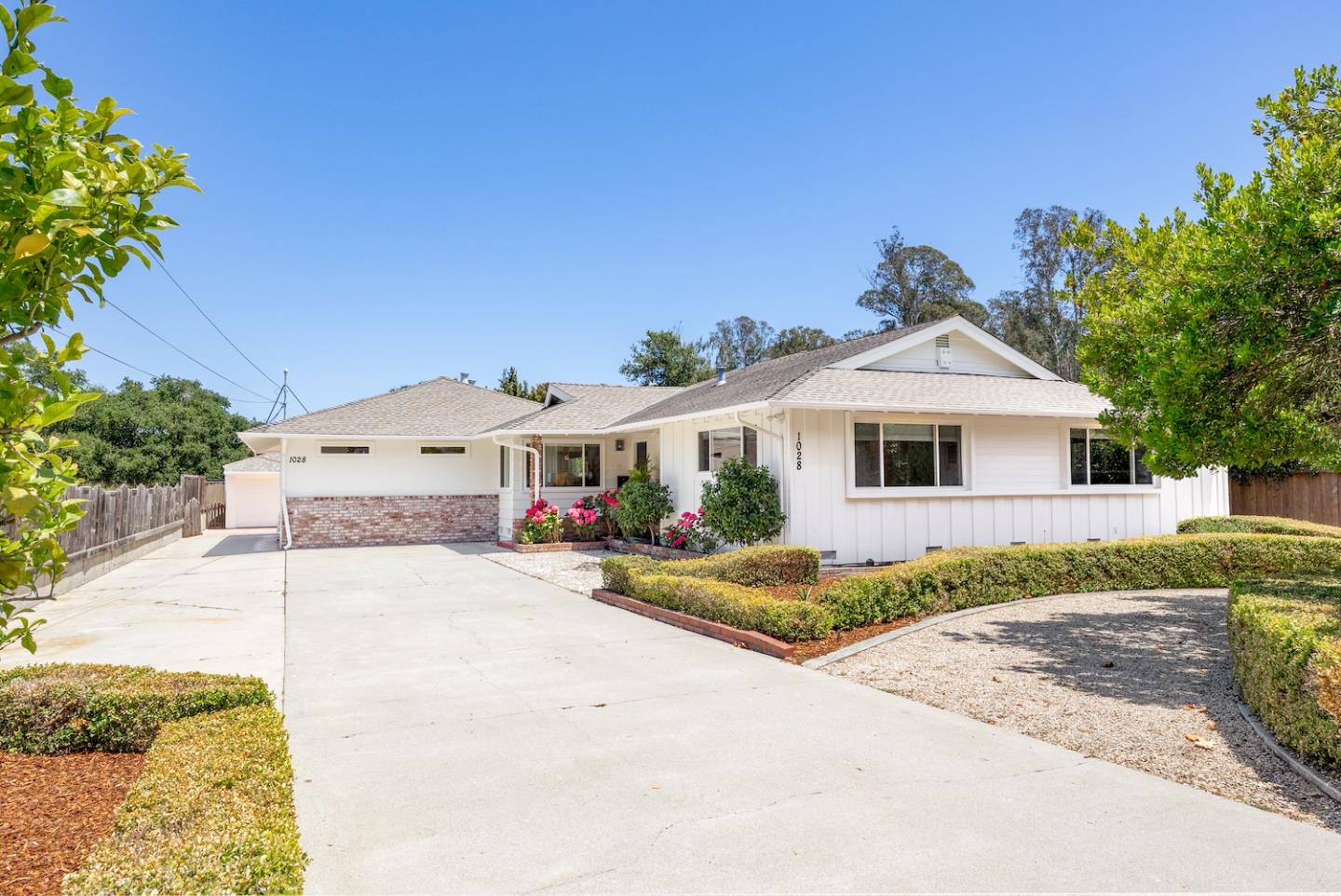 1028 Western Dr