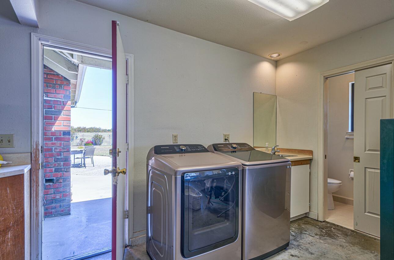Property photo 34