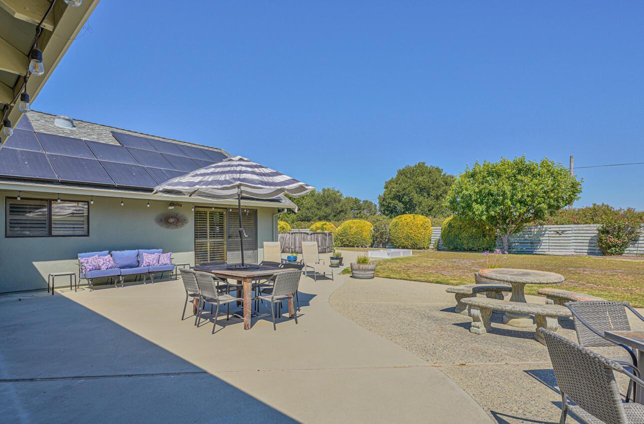 Property photo 38
