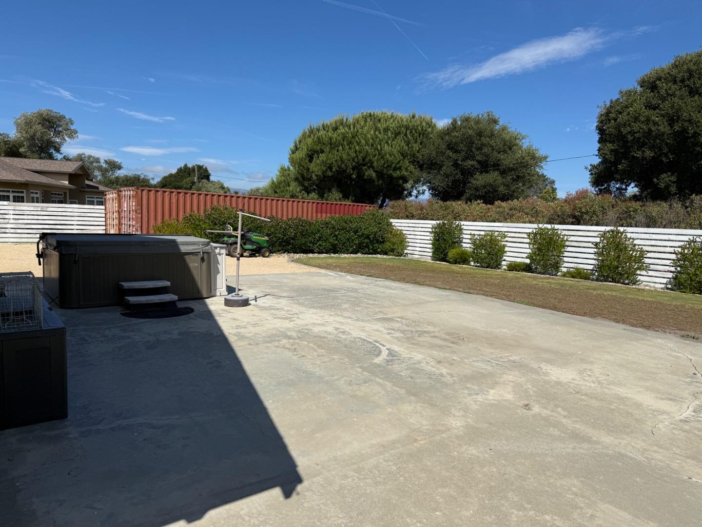 Property photo 40