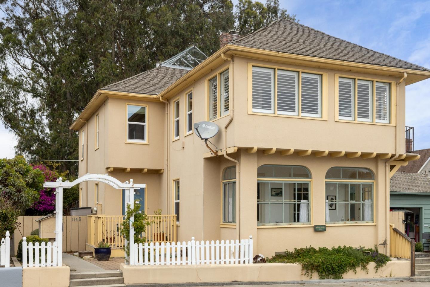 114 Carmel Ave