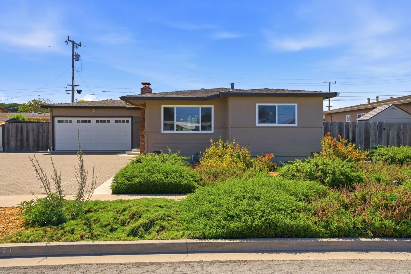 643 Stanford Ave