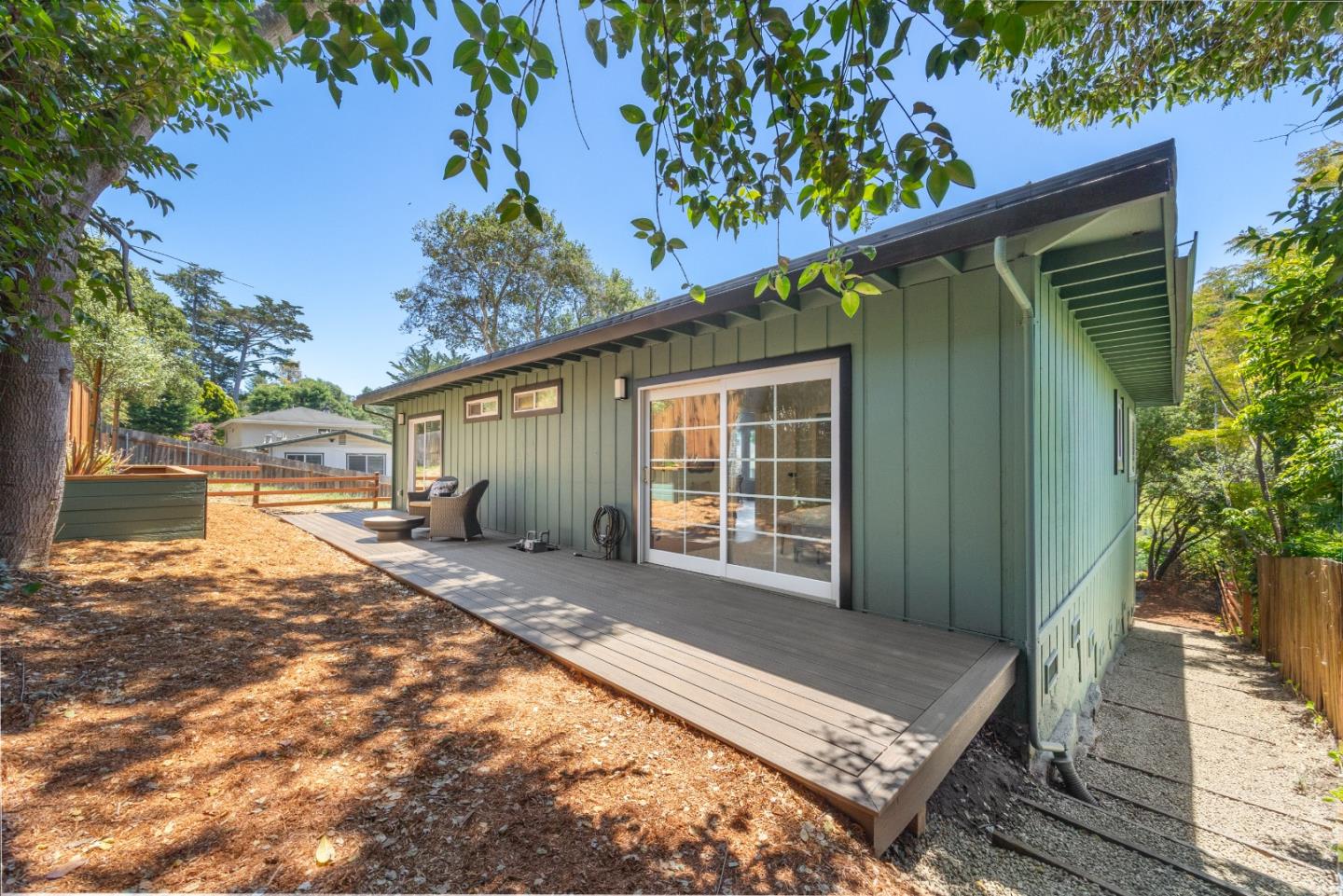 Property photo 44