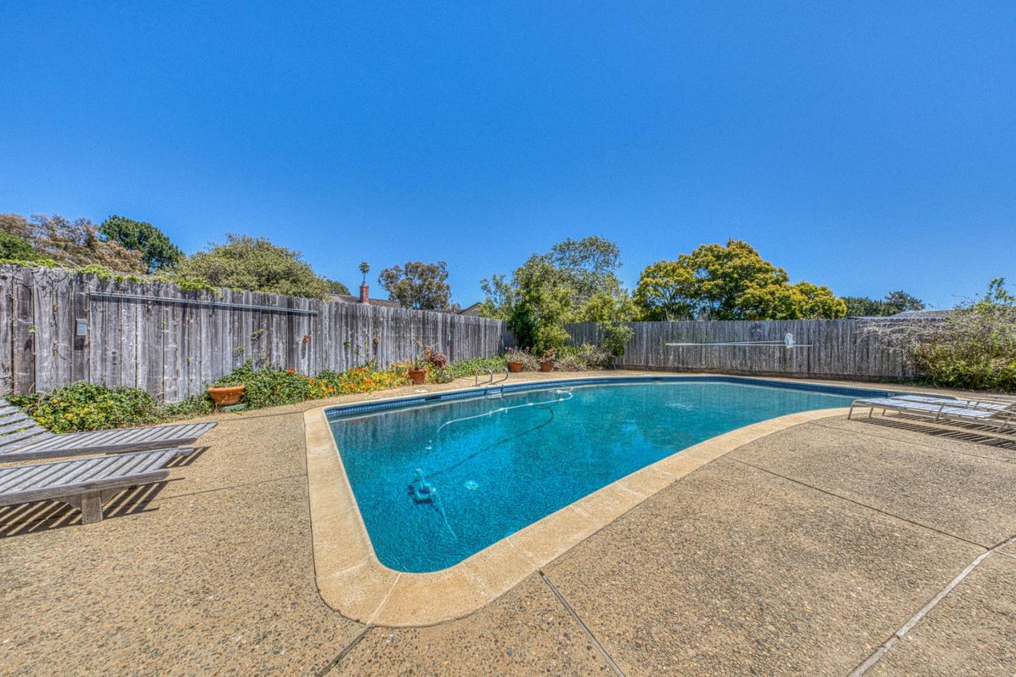 Property photo 25