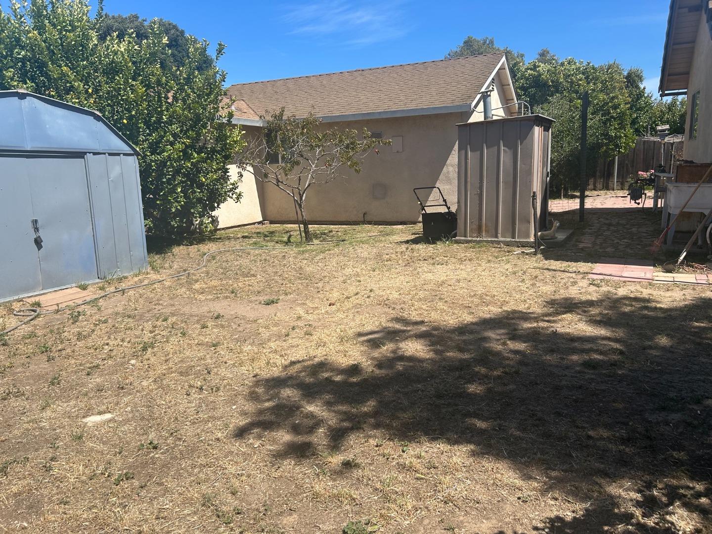Property photo 38