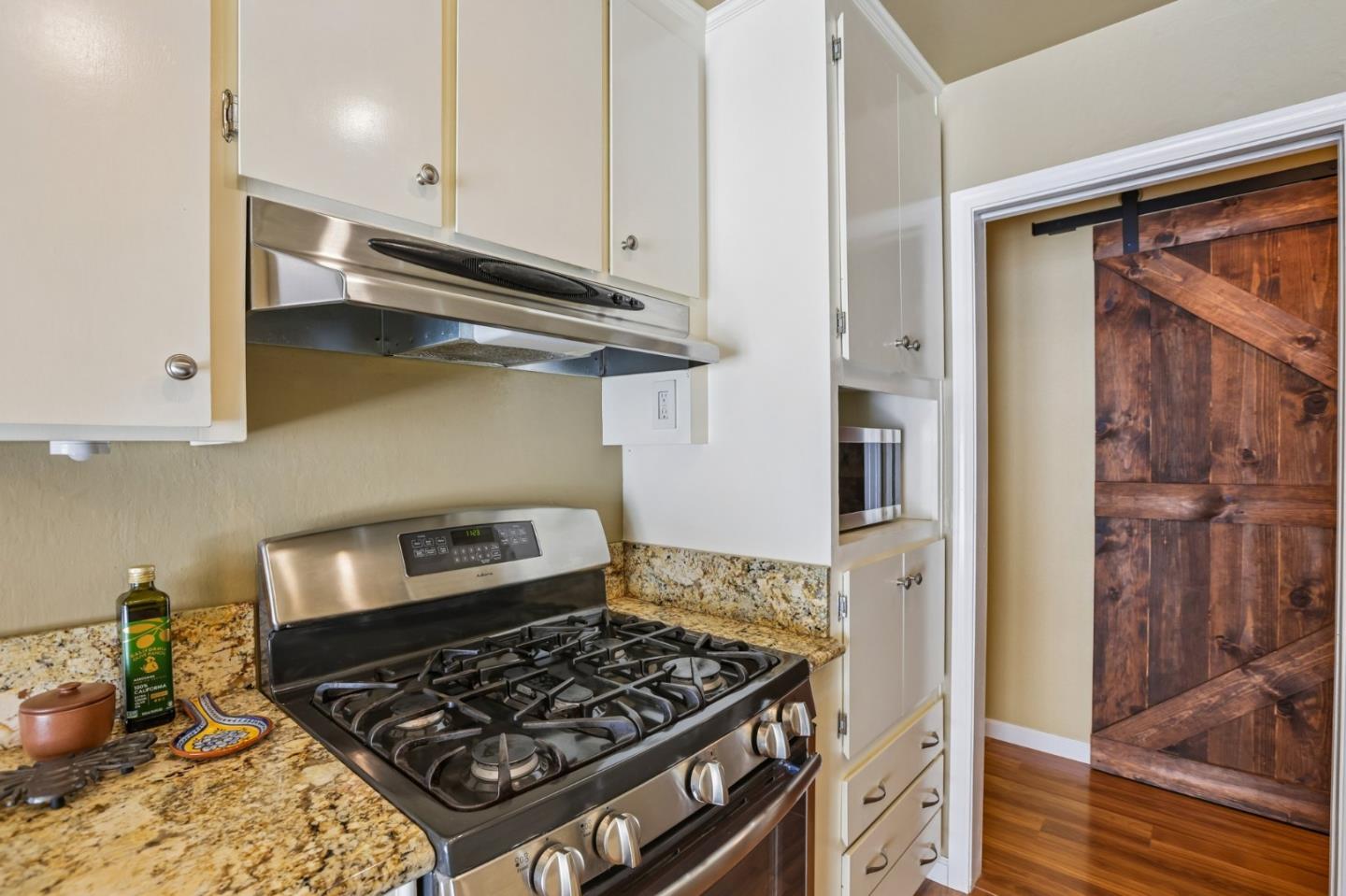 Property photo 23