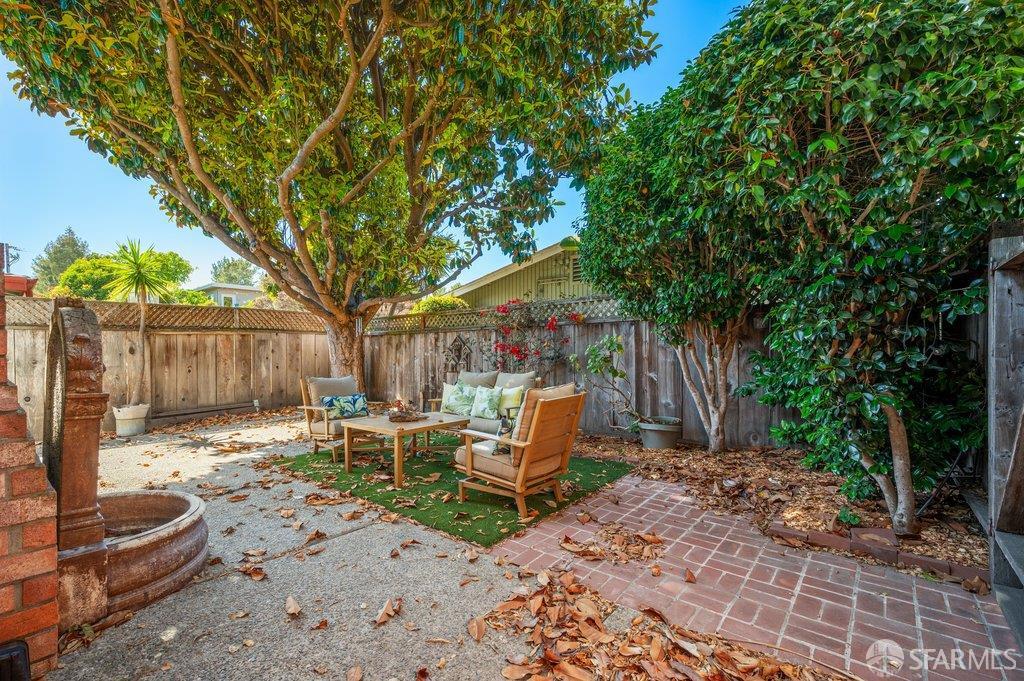 Property photo 40