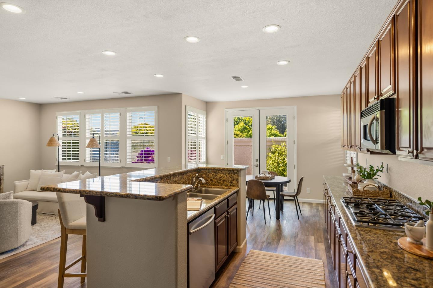 Property photo 16