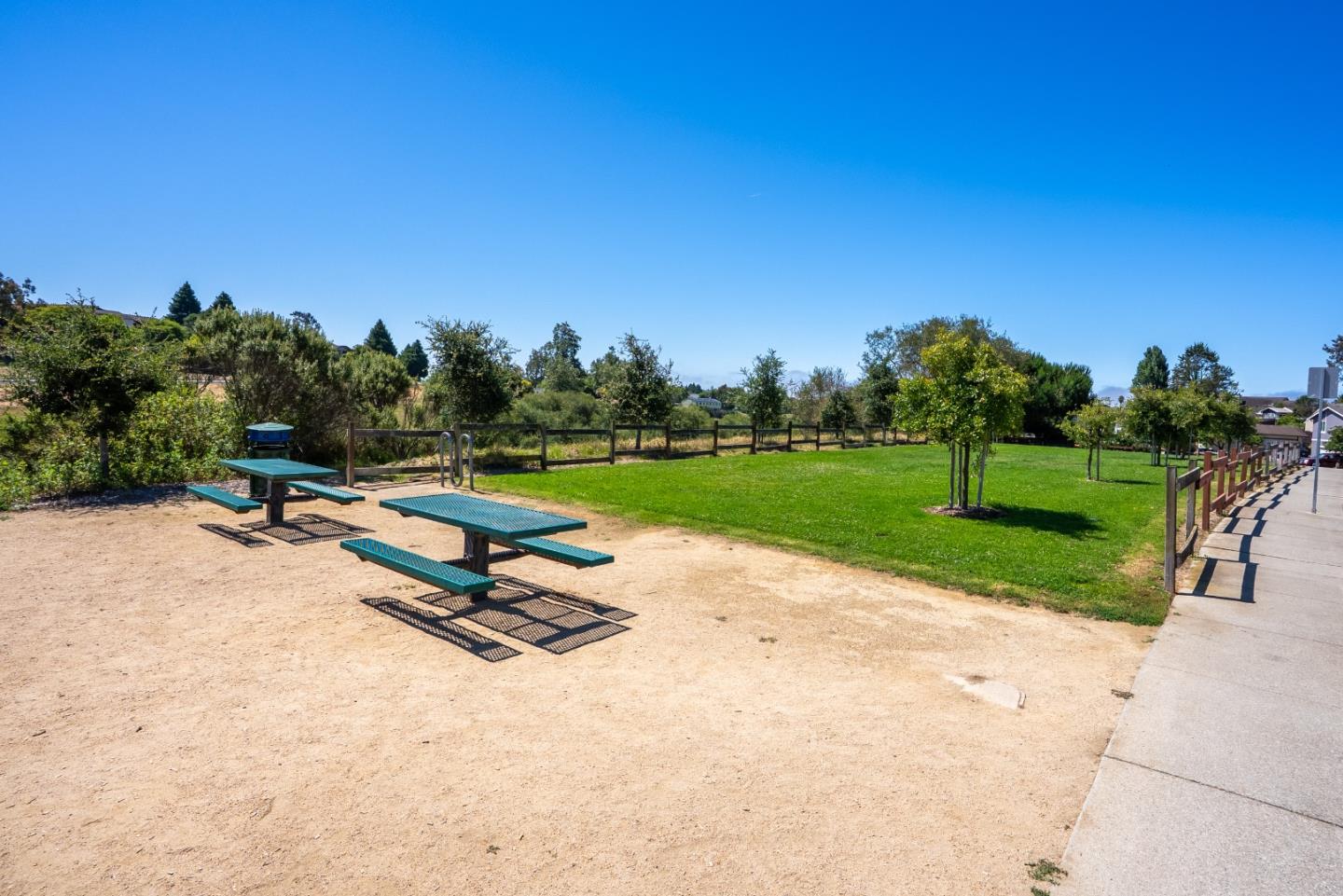 Property photo 44