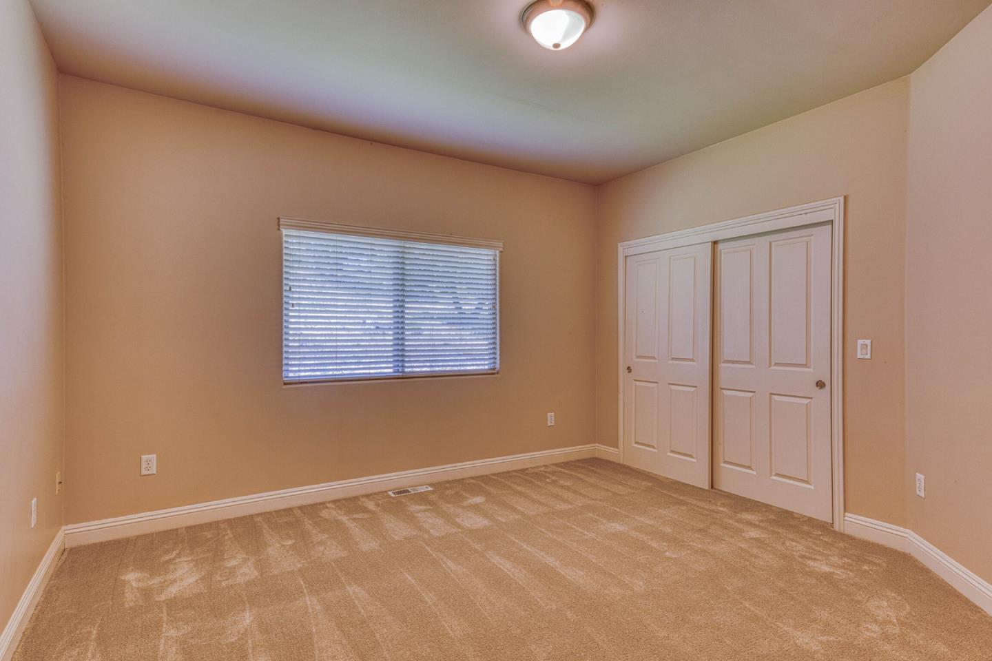 Property photo 50