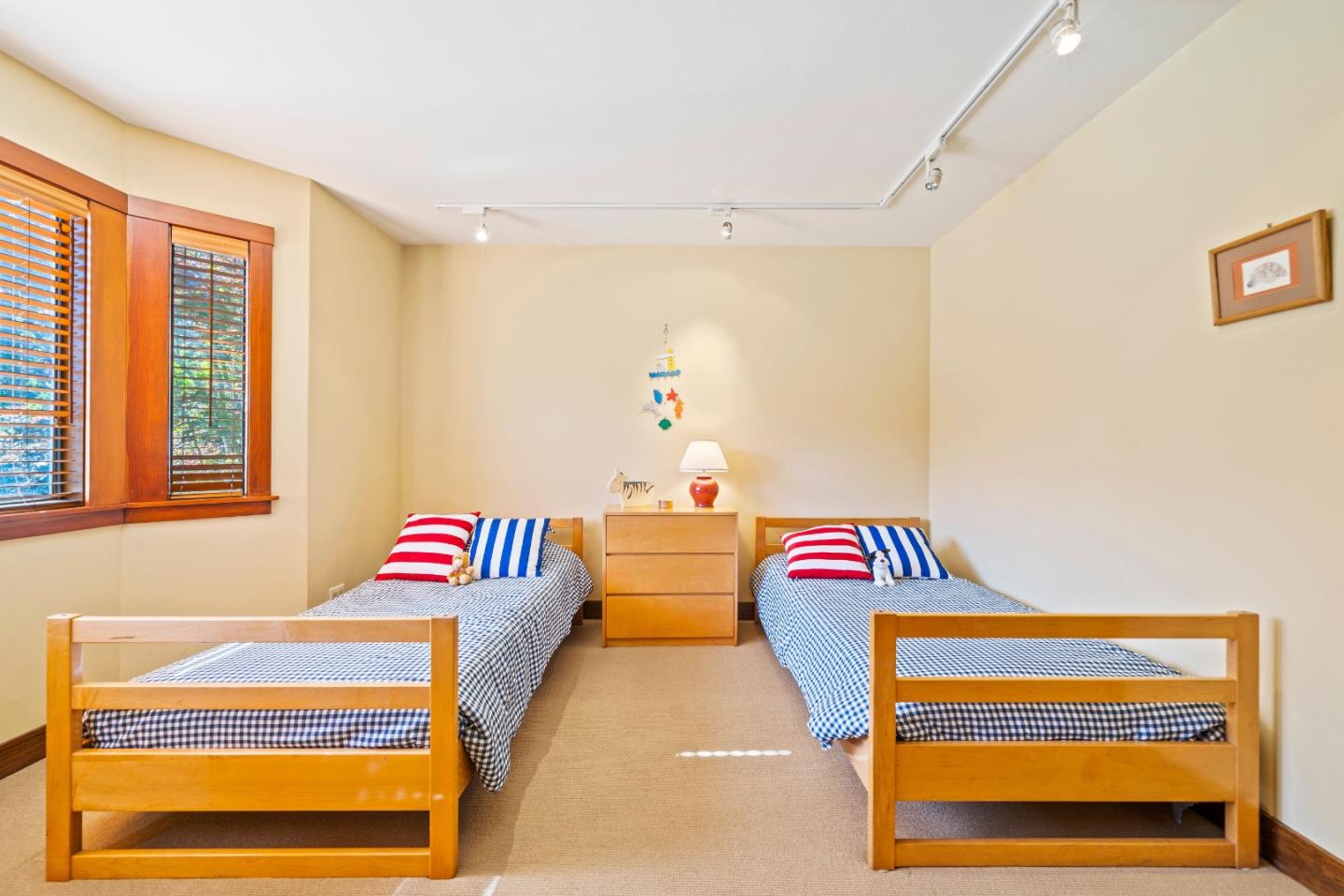 Property photo 38
