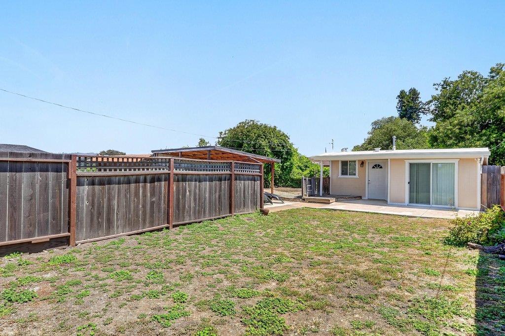 Property photo 38