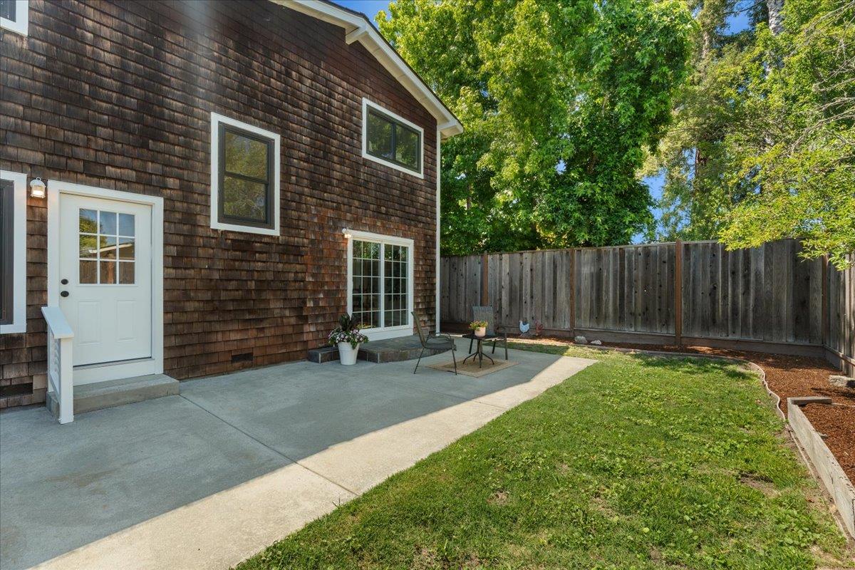 Property photo 32