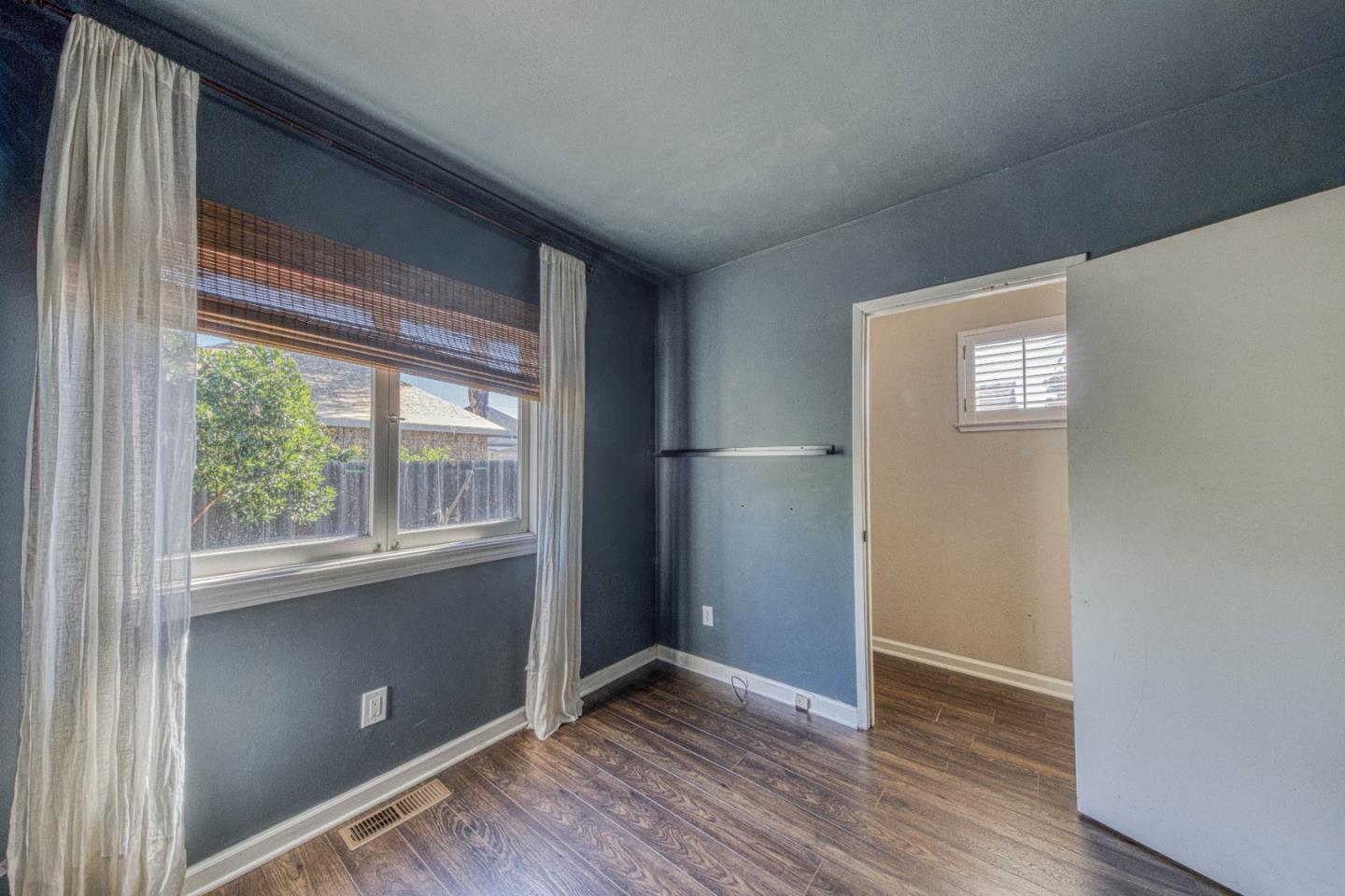 Property photo 40