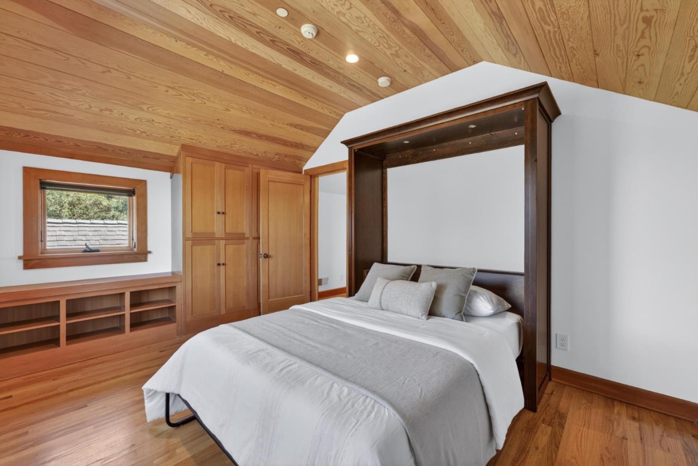 Property photo 46
