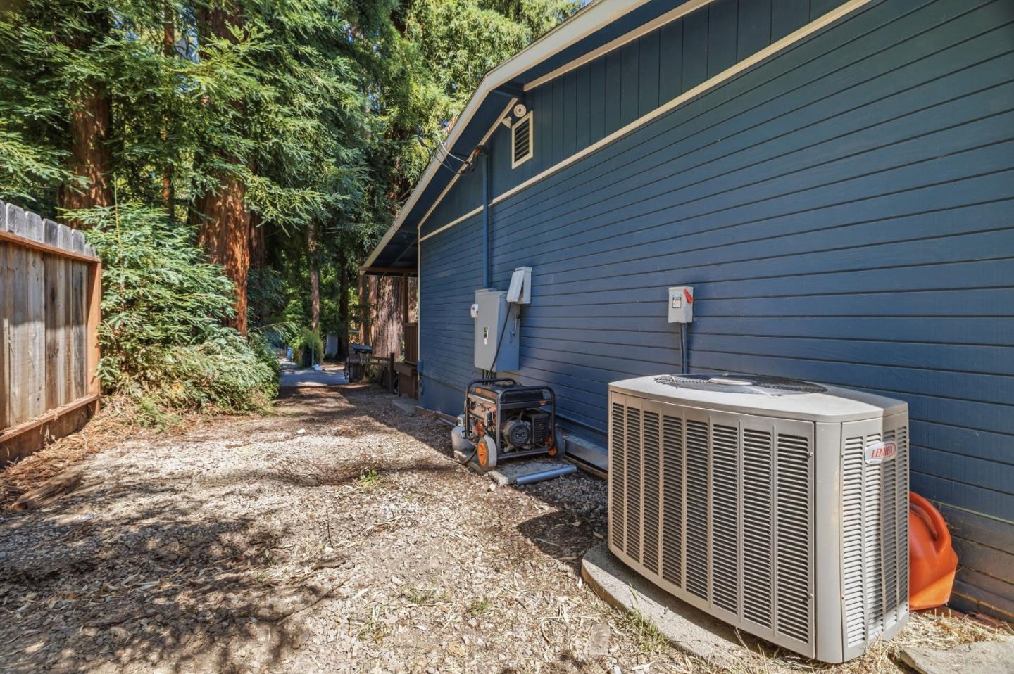 Property photo 36
