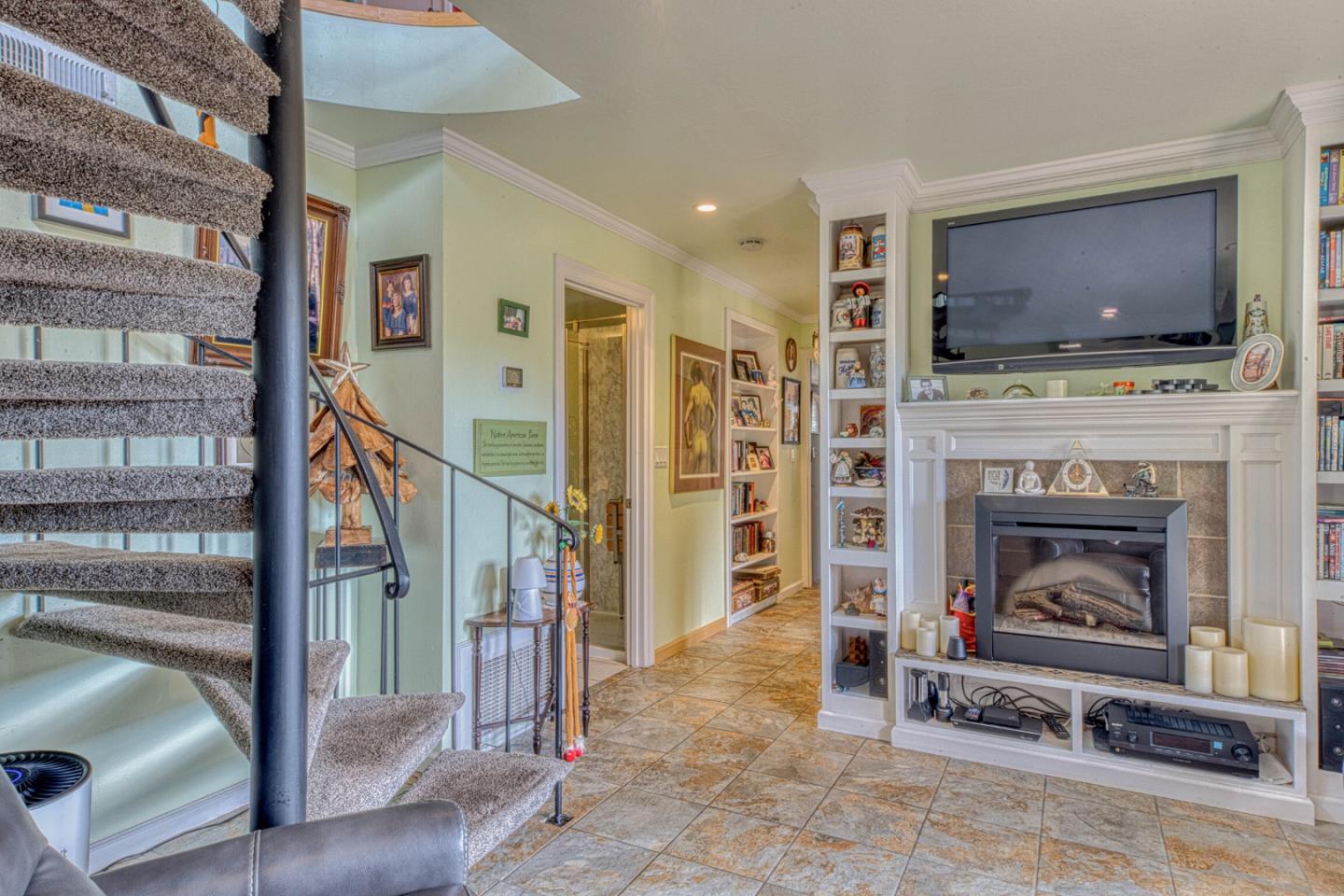 Property photo 30