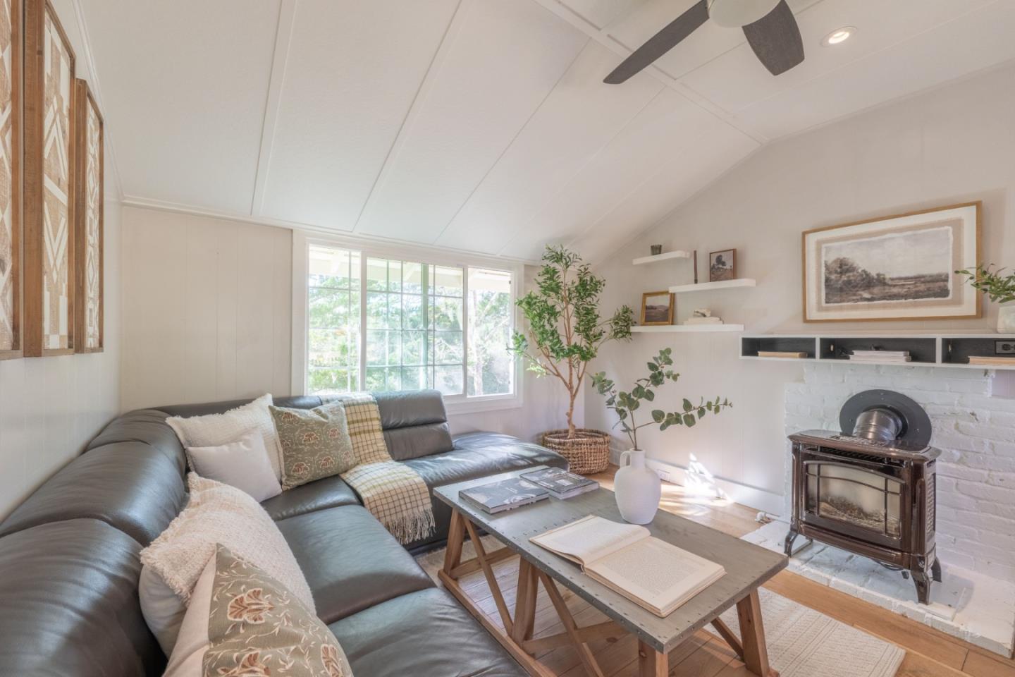 Property photo 36