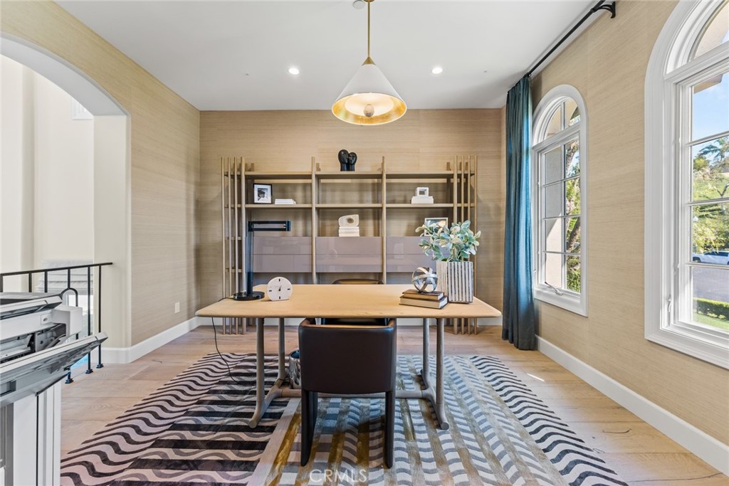 Property photo 33