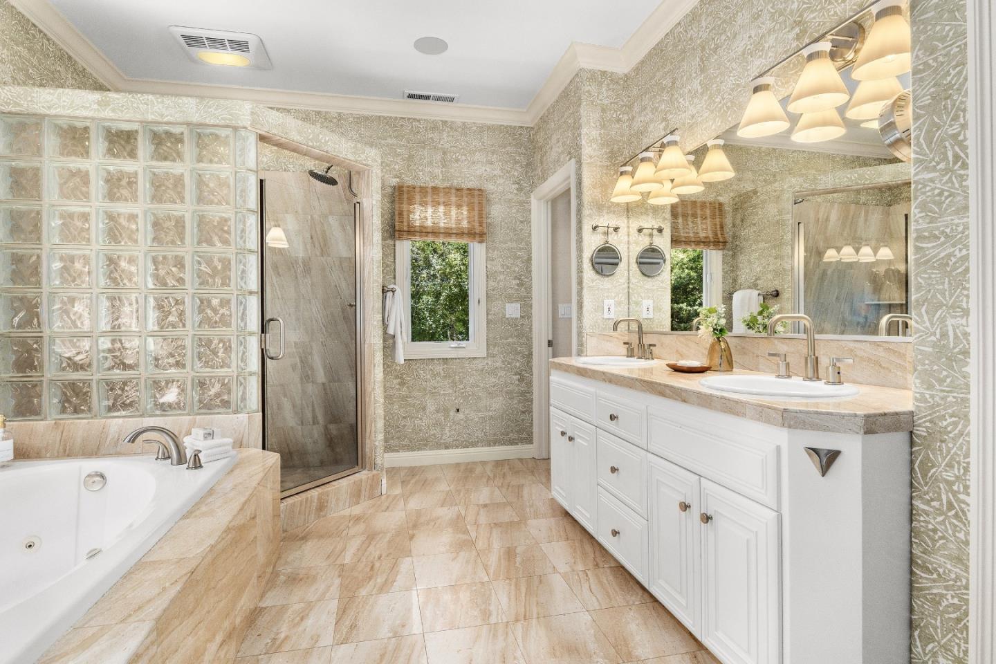 Property photo 45