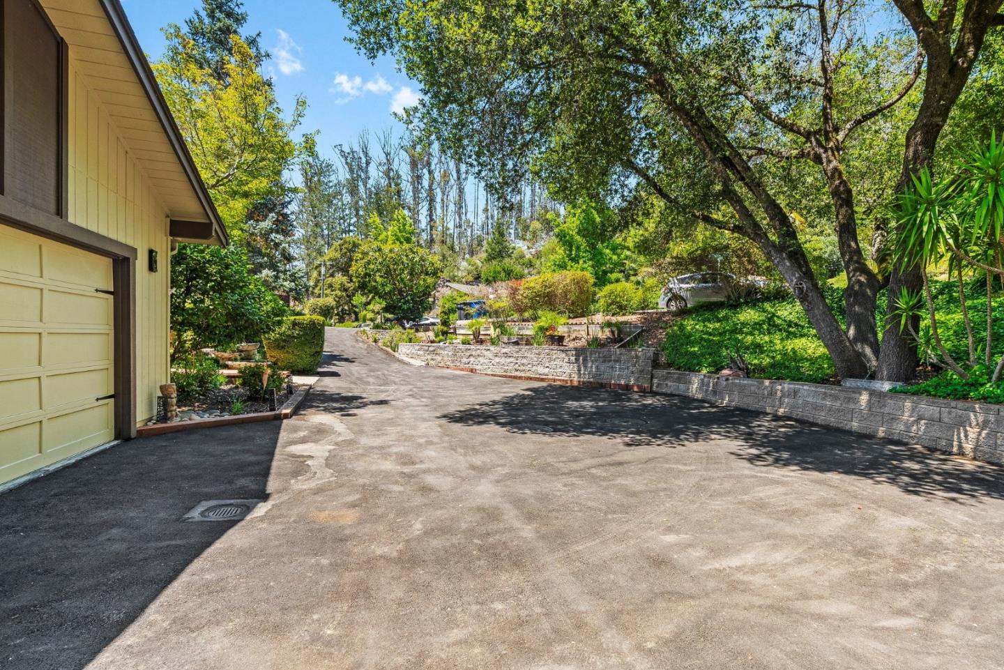 Property photo 40