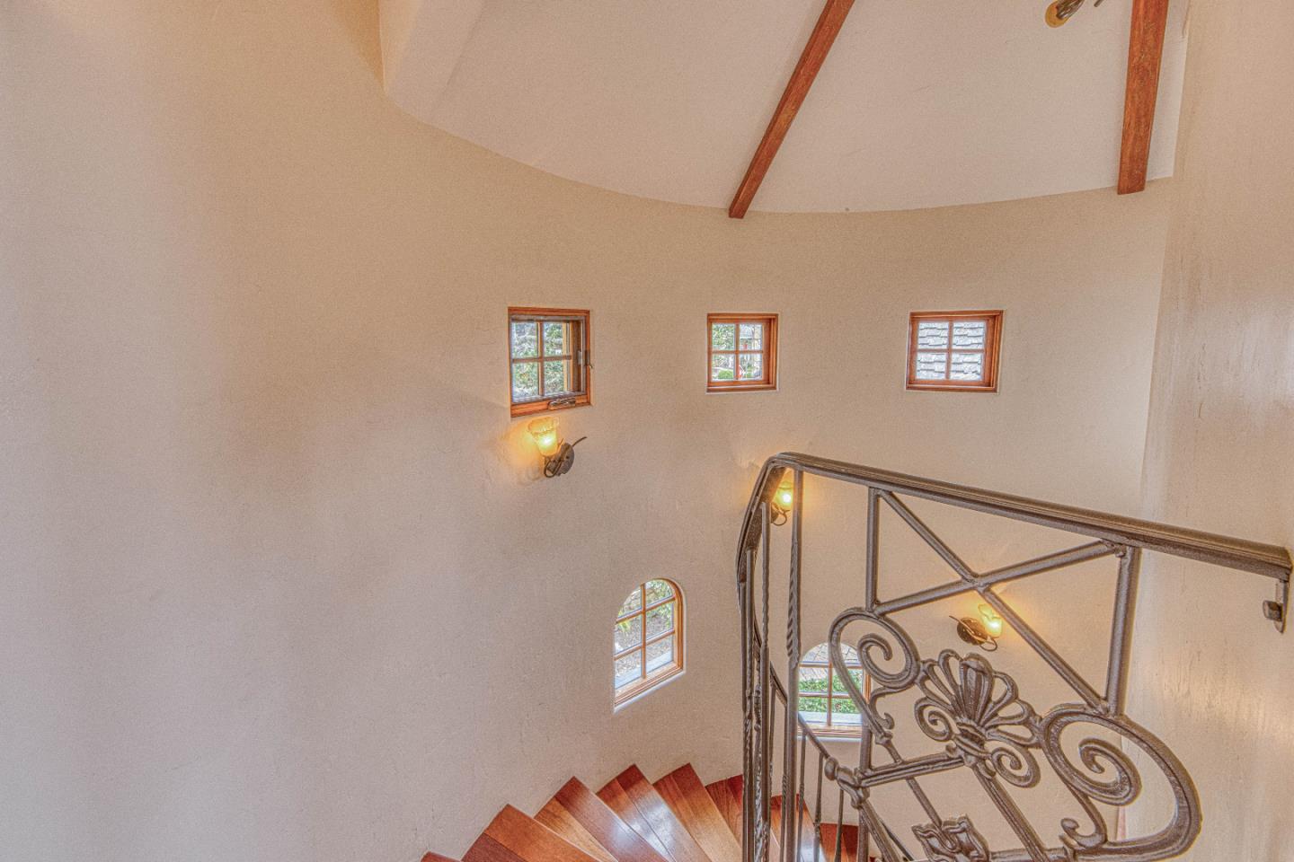 Property photo 34