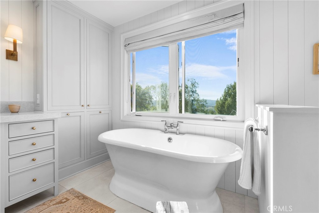 Property photo 50