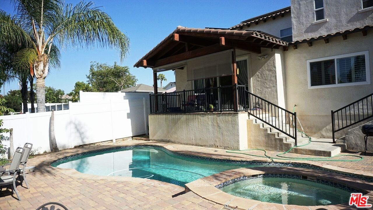 Property photo 23