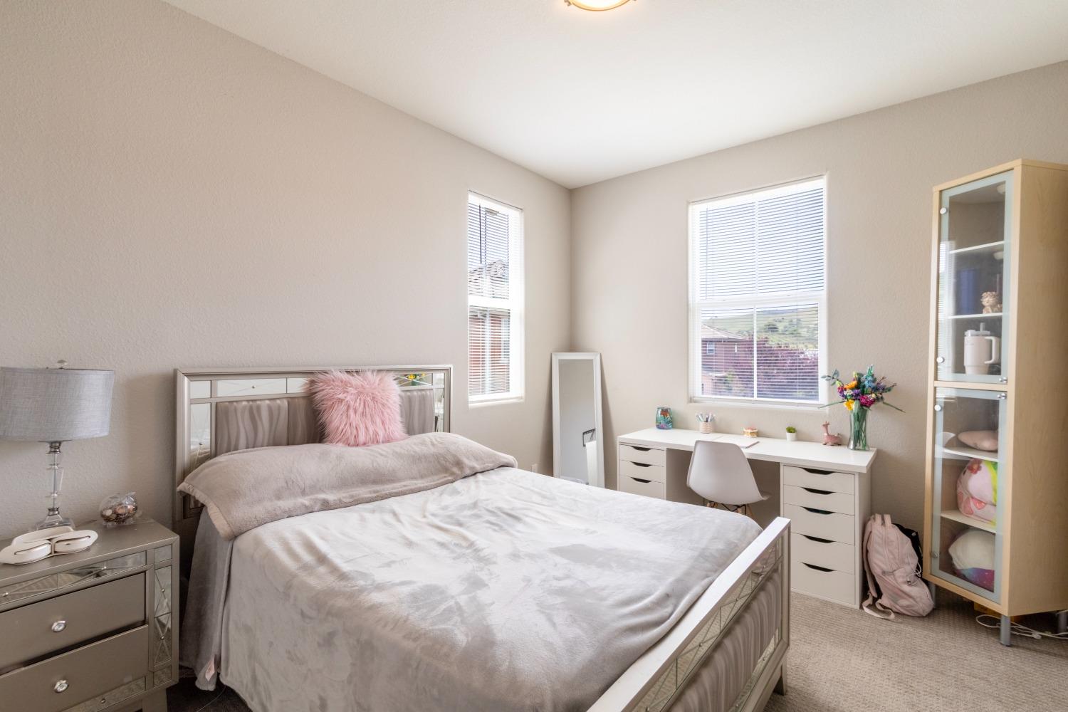 Property photo 36