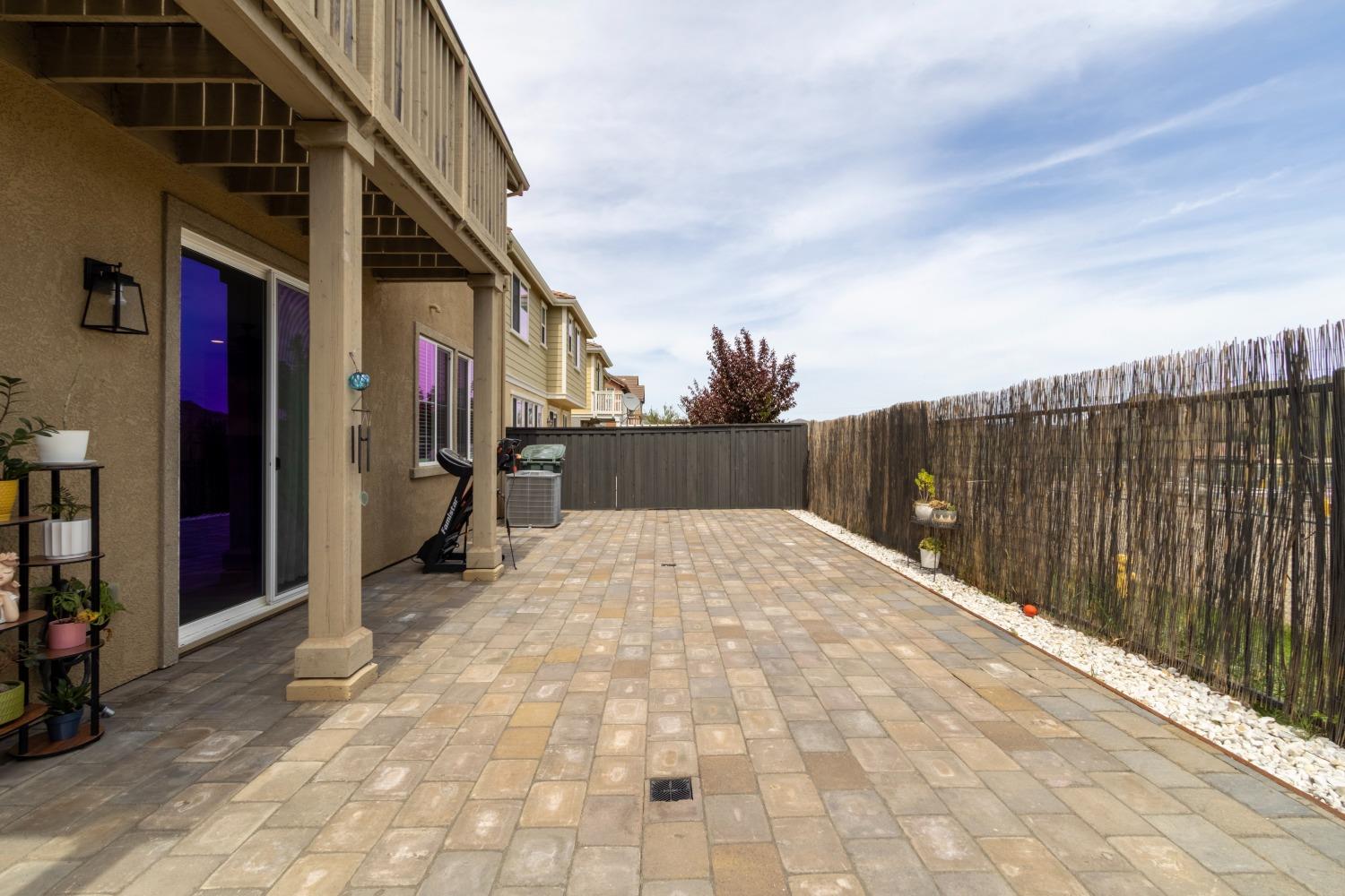 Property photo 37