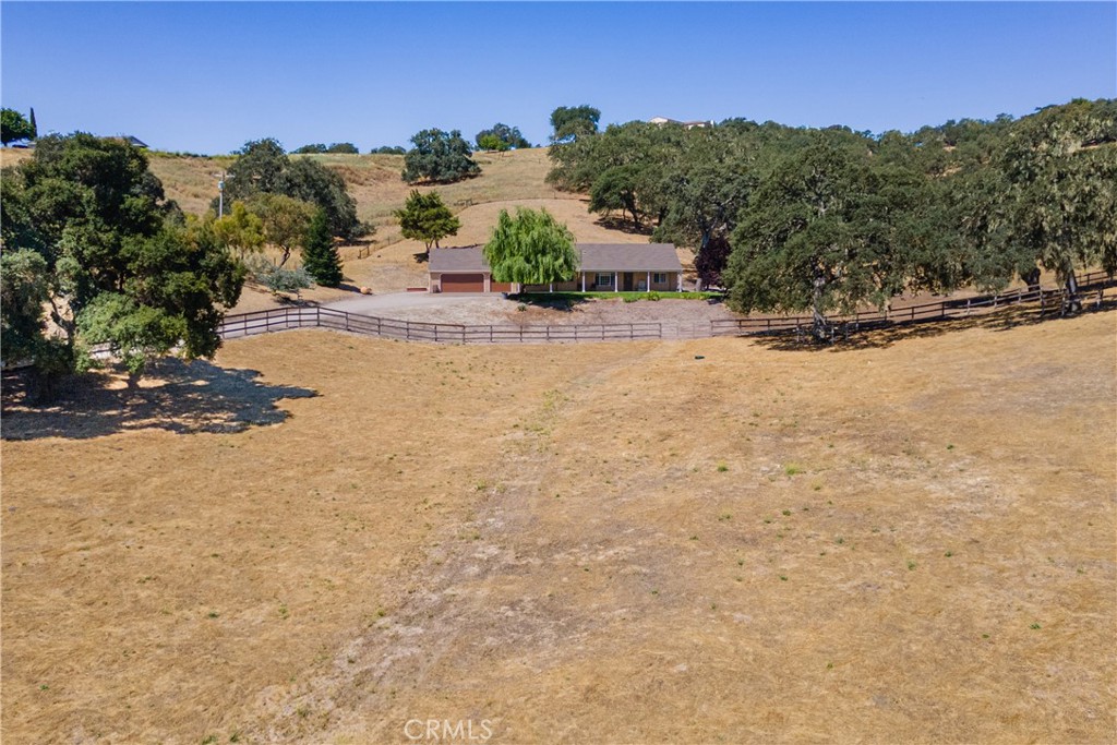 Property photo 33