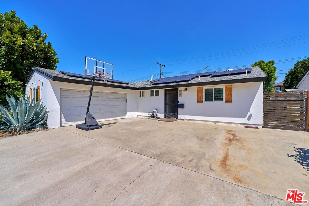 Property photo 38