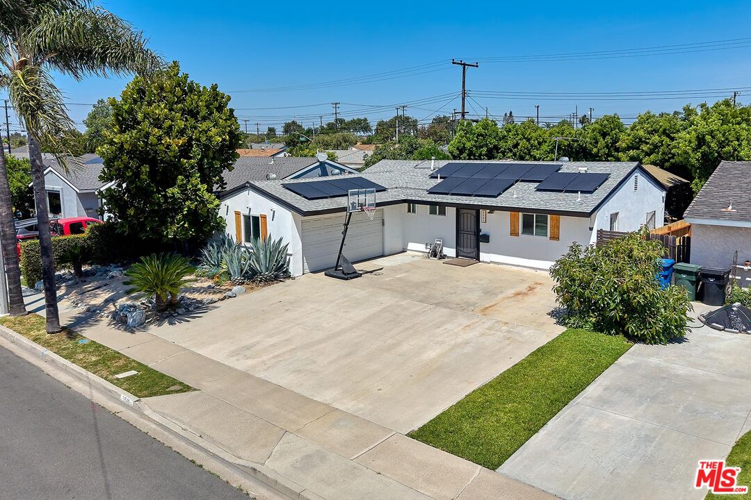 Property photo 40