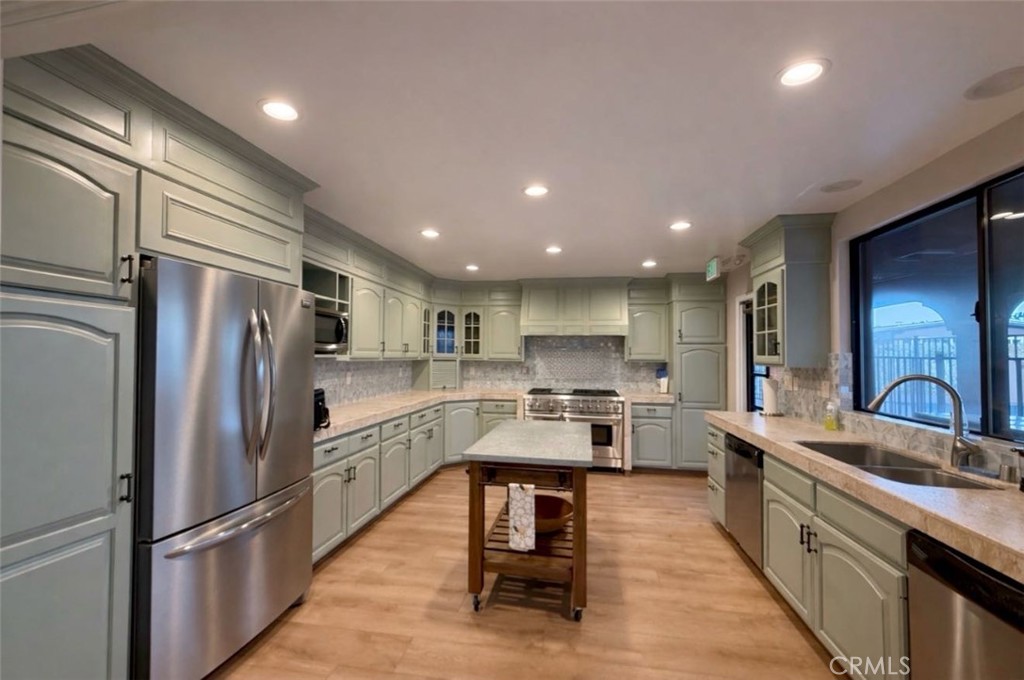 Property photo 34