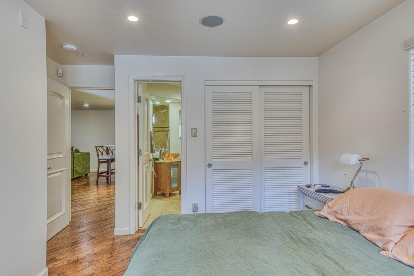 Property photo 28